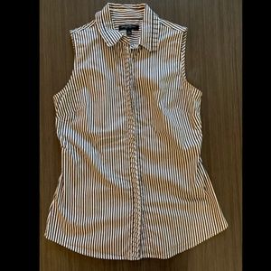 Banana Republic Riley-Fit Sleeveless Shirt
